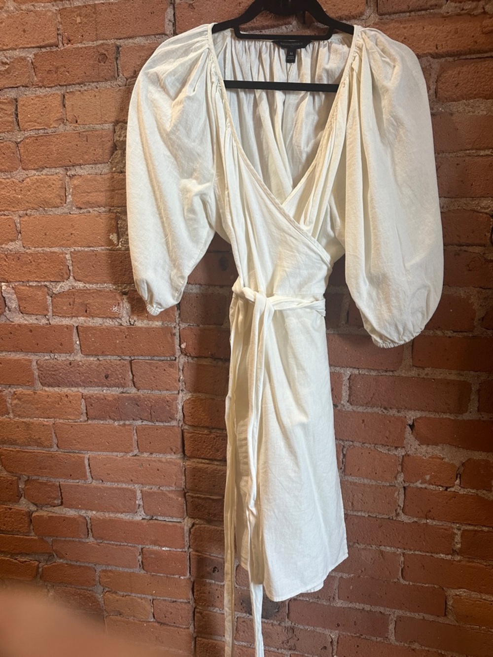 Banana republic Cream Puff-Sleeve Wrap Dress